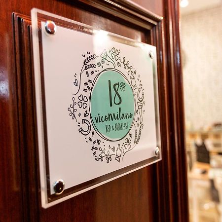 B&B Vico Milano 18 Napoli Eksteriør bilde