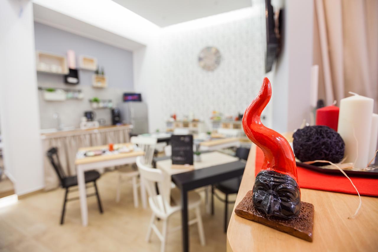 B&B Vico Milano 18 Napoli Eksteriør bilde