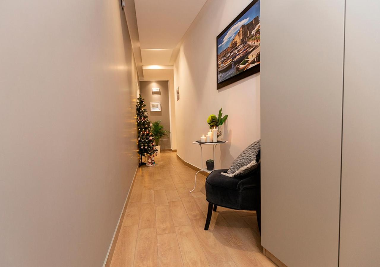 B&B Vico Milano 18 Napoli Eksteriør bilde