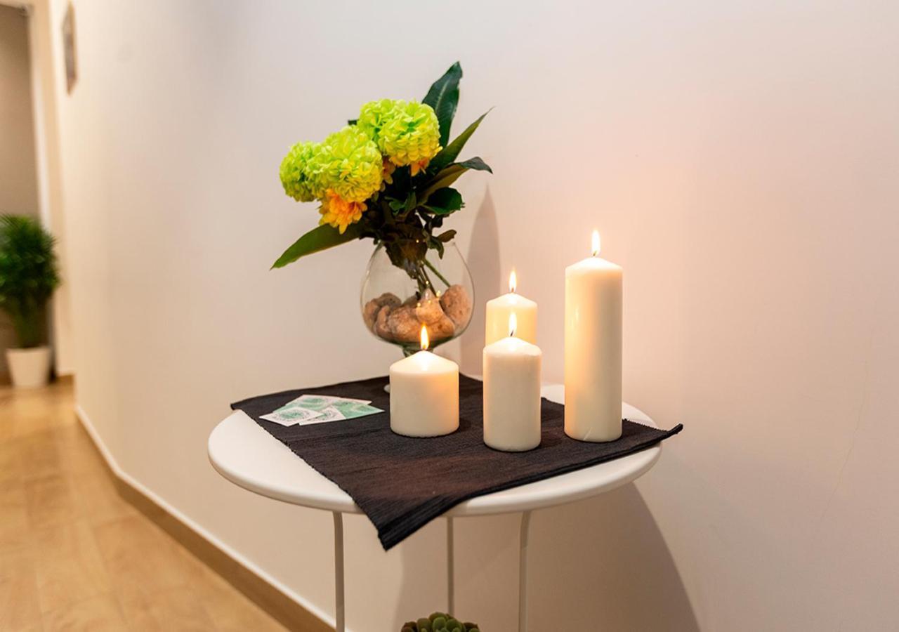 B&B Vico Milano 18 Napoli Eksteriør bilde