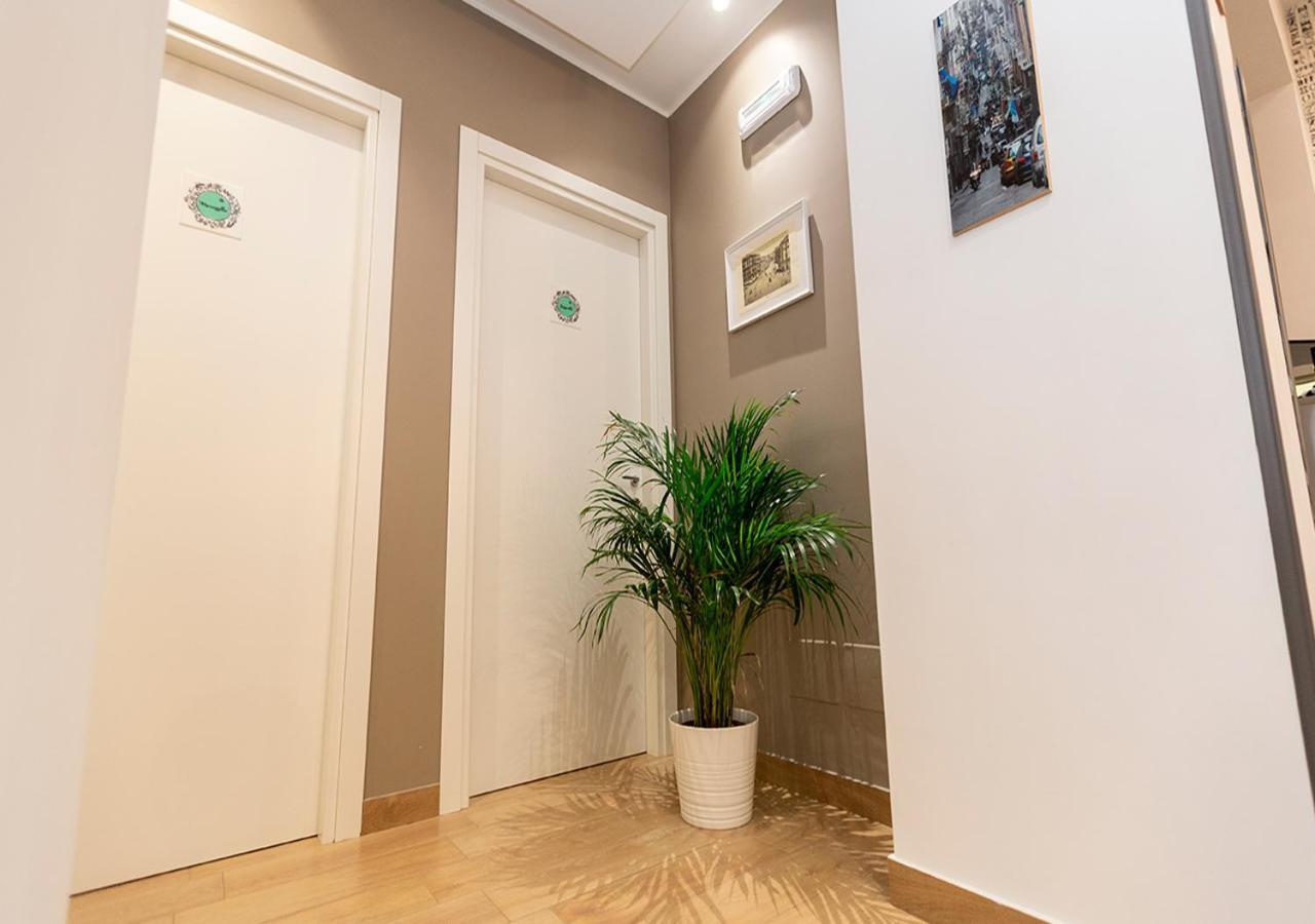 B&B Vico Milano 18 Napoli Eksteriør bilde